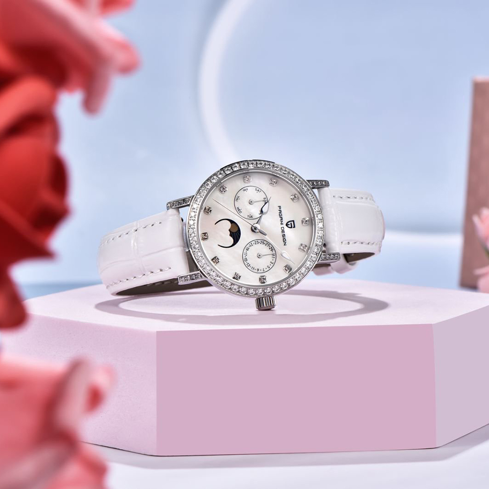 Relógio de Quartzo Feminino PA - Luxury Watch Display avaliação e preço