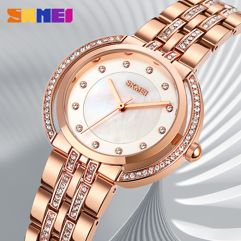 Relógio de Pulso Feminino de Q - Luxury Watch With Bracelet avaliação e preço