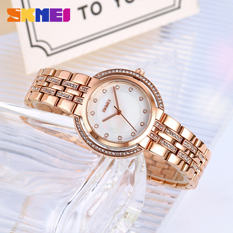 Relógio de Pulso Feminino de Q - Luxury Watch With Bracelet avaliação e preço